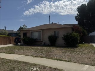 10555 Karmont, South Gate, CA 90280