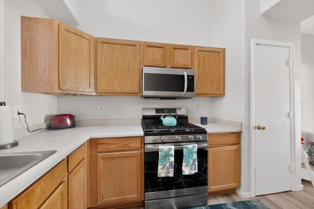 3012 Mason Meadows Drive NE, Rio Rancho, NM 87144