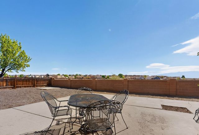 3012 Mason Meadows Drive NE, Rio Rancho, NM 87144