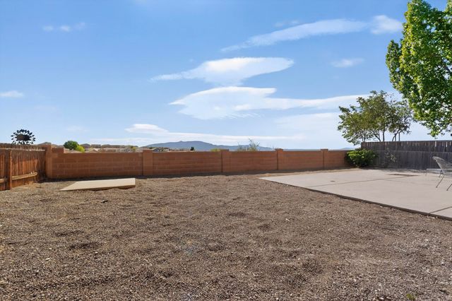 3012 Mason Meadows Drive NE, Rio Rancho, NM 87144
