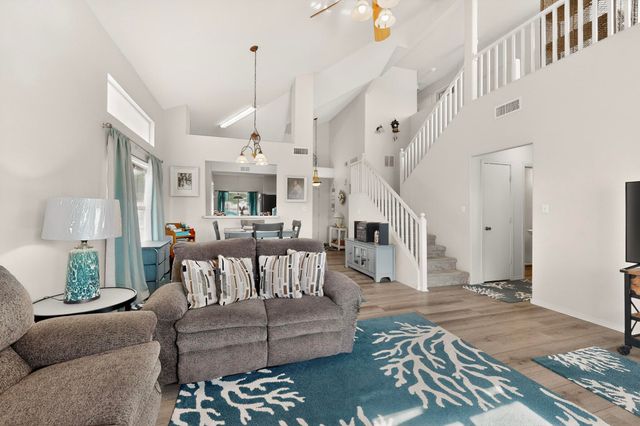 3012 Mason Meadows Drive NE, Rio Rancho, NM 87144