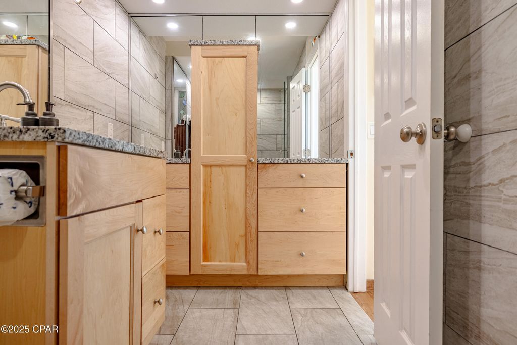 Image 5 of property listing at 14401 front beach road 317, Panama City Beach, FL 32413