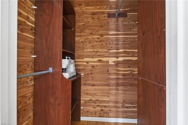 45 Crestwood DR, Newport News, VA 23601