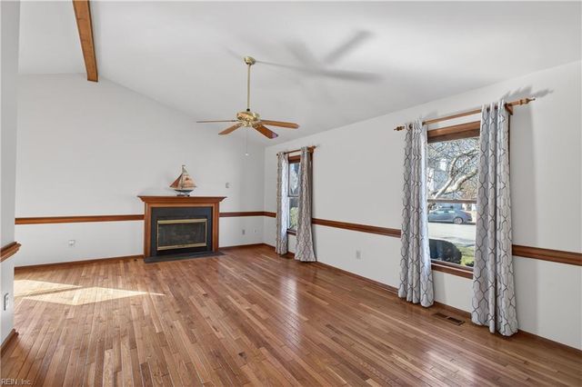 45 Crestwood DR, Newport News, VA 23601