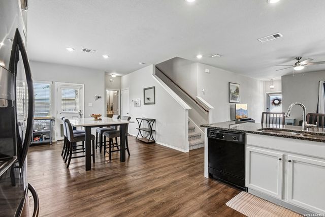 2418 Marbach Woods, San Antonio, TX 78245