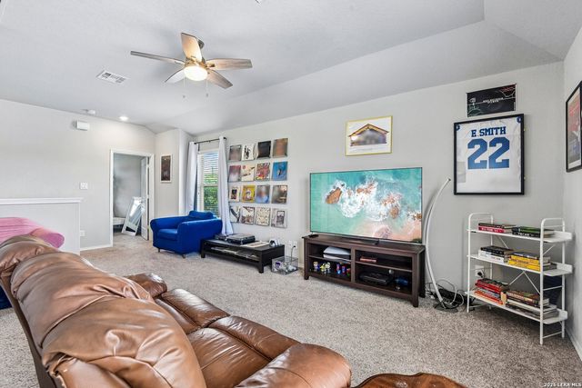 2418 Marbach Woods, San Antonio, TX 78245