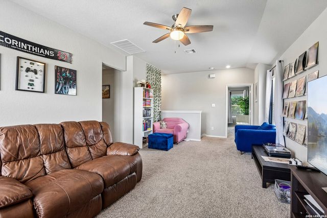 2418 Marbach Woods, San Antonio, TX 78245