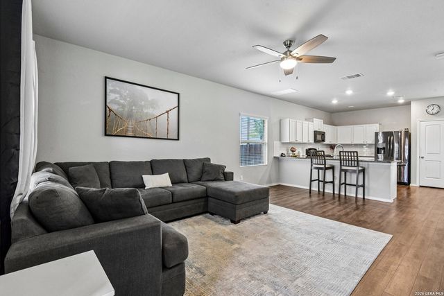 2418 Marbach Woods, San Antonio, TX 78245