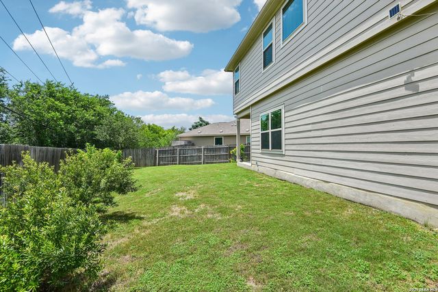 2418 Marbach Woods, San Antonio, TX 78245
