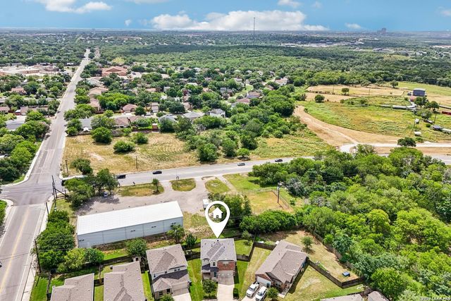2418 Marbach Woods, San Antonio, TX 78245