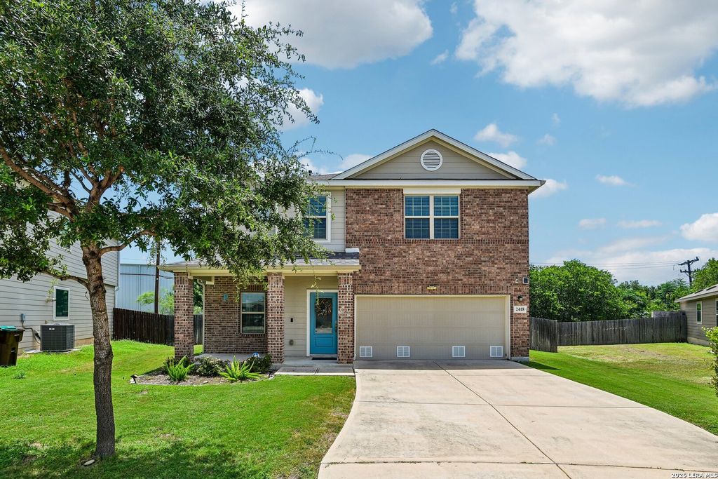 2418 Marbach Woods, San Antonio, TX 78245