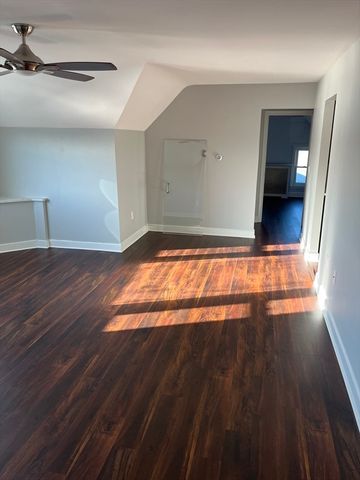 18 Draper Avenue 3, Mansfield, MA 02048