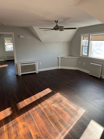 18 Draper Avenue 3, Mansfield, MA 02048