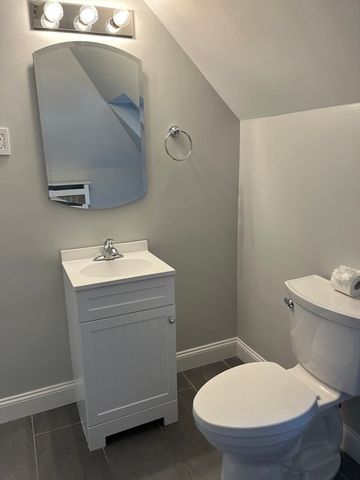 18 Draper Avenue 3, Mansfield, MA 02048