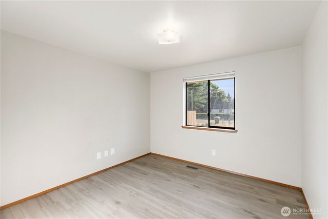3832 Blue Finch Court SE, Lacey, WA 98503