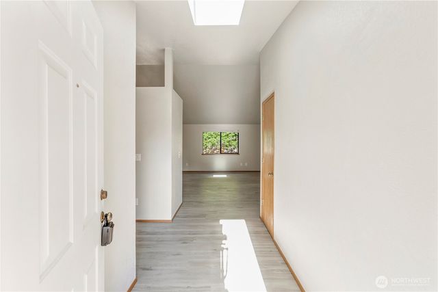 3832 Blue Finch Court SE, Lacey, WA 98503