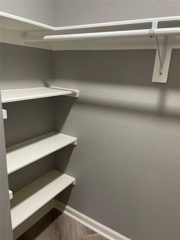 1115 Augusta Drive 38, Houston, TX 77057