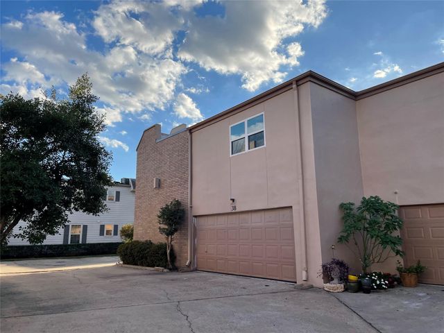 1115 Augusta Drive 38, Houston, TX 77057