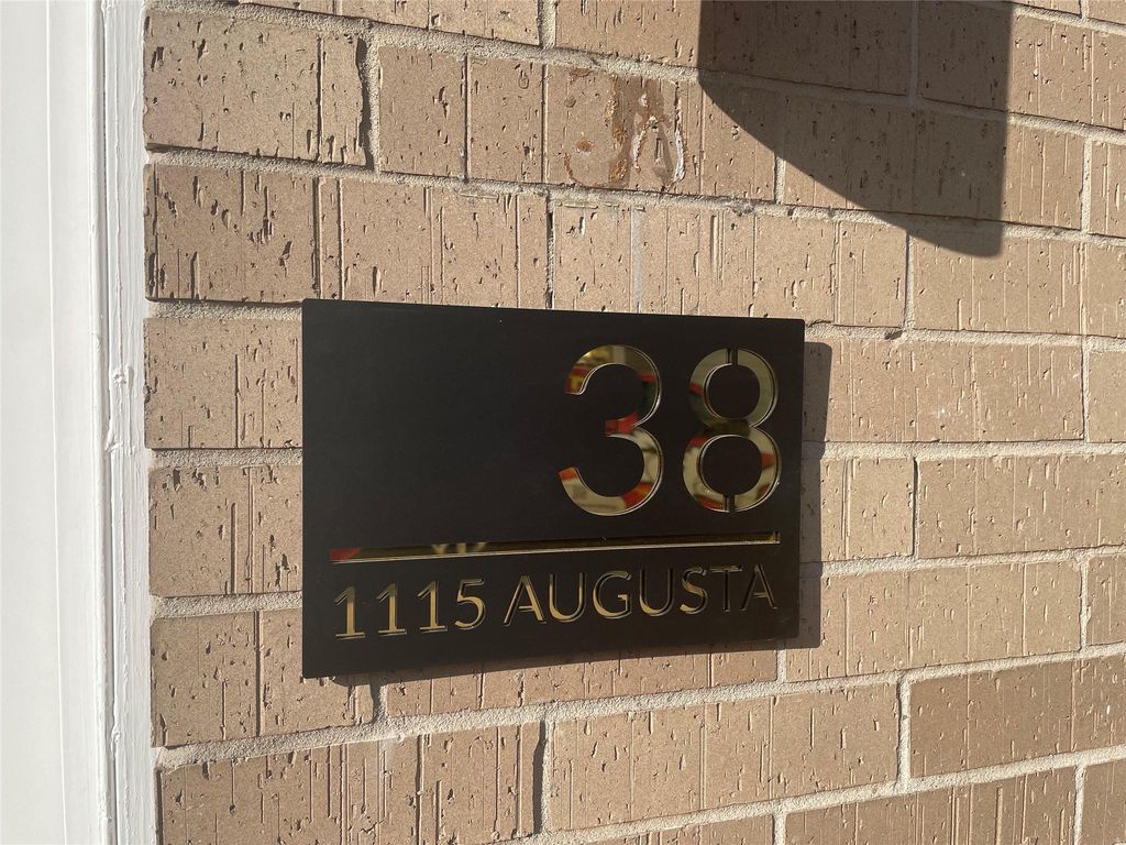 1115 Augusta Drive 38, Houston, TX 77057