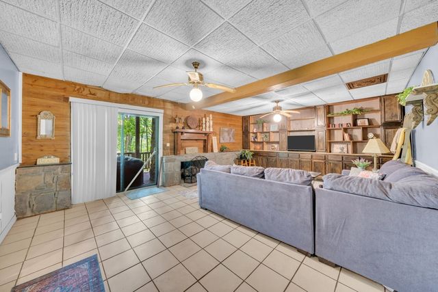 506 Littell Cir, W, Tracy City, TN 37387