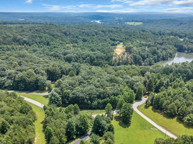 506 Littell Cir, W, Tracy City, TN 37387