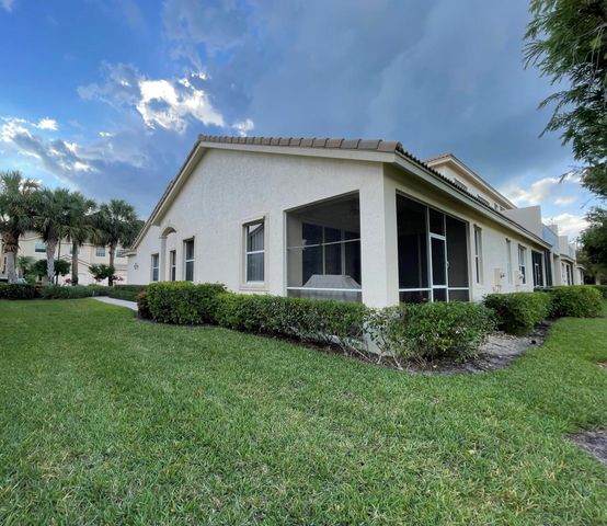 8110 Carnoustie Place, Port St Lucie, FL 34986