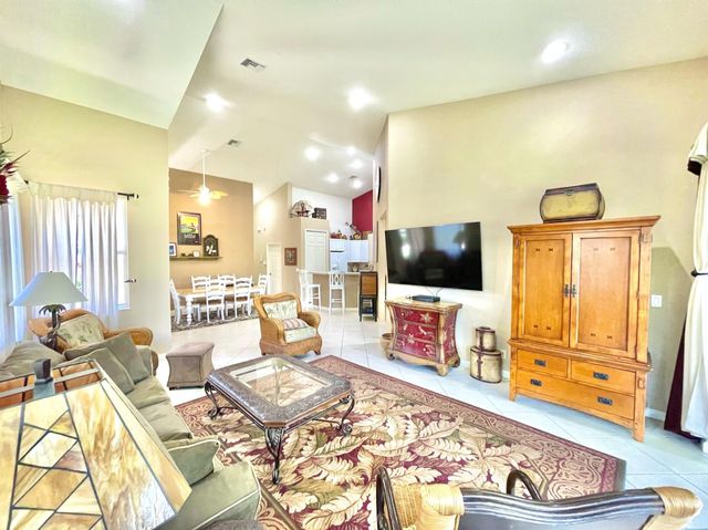 8110 Carnoustie Place, Port St Lucie, FL 34986