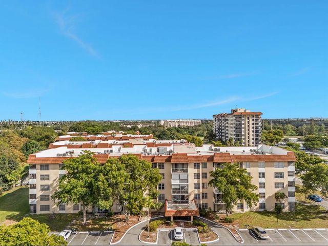 4172 Inverrary Dr 304, Lauderhill, FL 33319