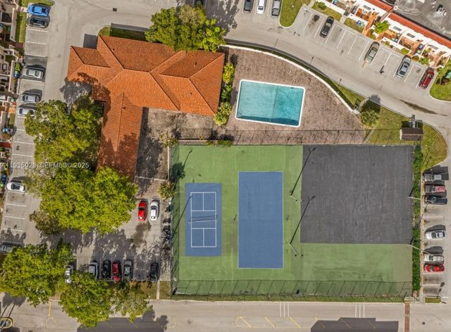 4172 Inverrary Dr 304, Lauderhill, FL 33319