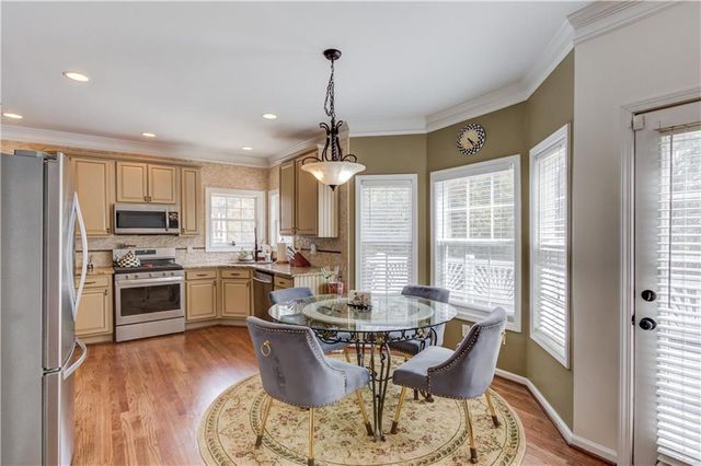262 Sandhurst Court, Suwanee, GA 30024