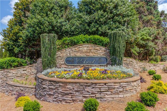 262 Sandhurst Court, Suwanee, GA 30024