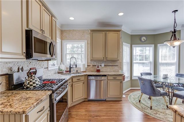 262 Sandhurst Court, Suwanee, GA 30024