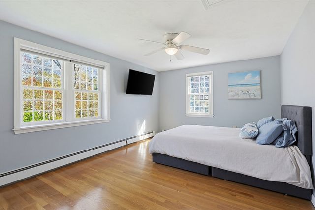 21 Washington Ave, Marshfield, MA 02050