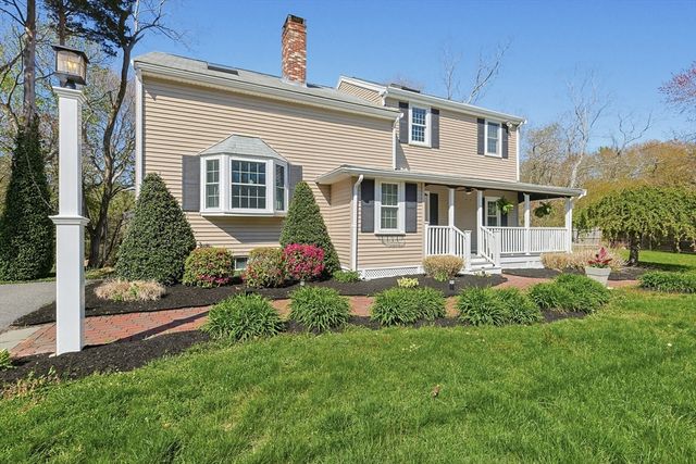 21 Washington Ave, Marshfield, MA 02050