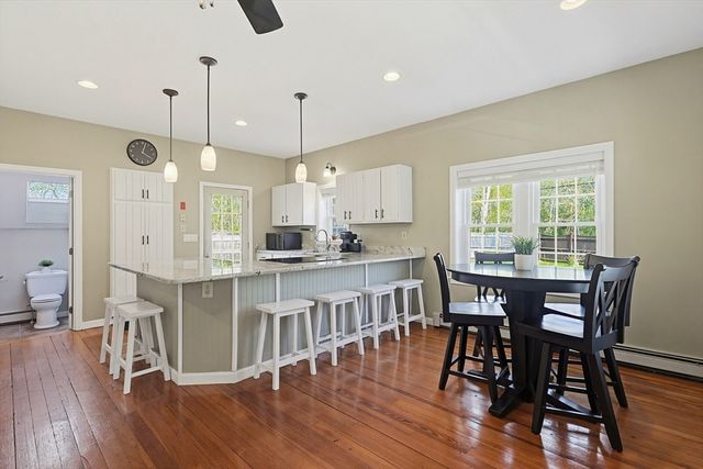 21 Washington Ave, Marshfield, MA 02050