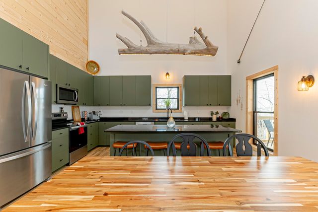 856 New Fall Creek Road, Monticello, KY 42633