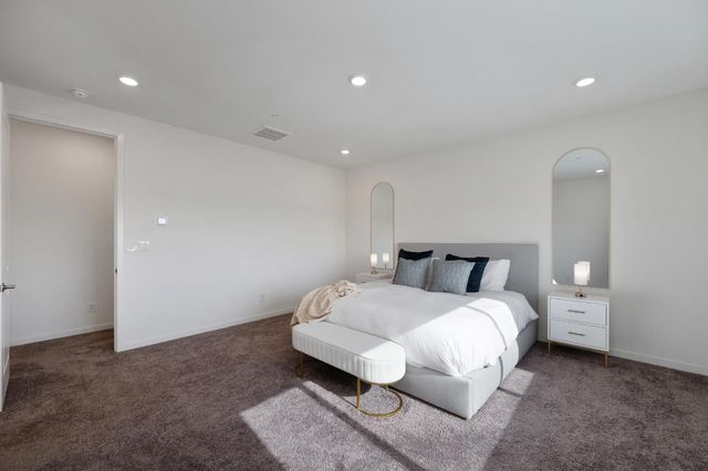 5113 Sunbelt Way, Roseville, CA 95747