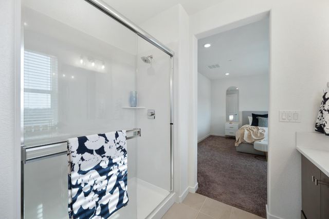 5113 Sunbelt Way, Roseville, CA 95747