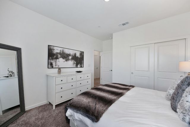 5113 Sunbelt Way, Roseville, CA 95747