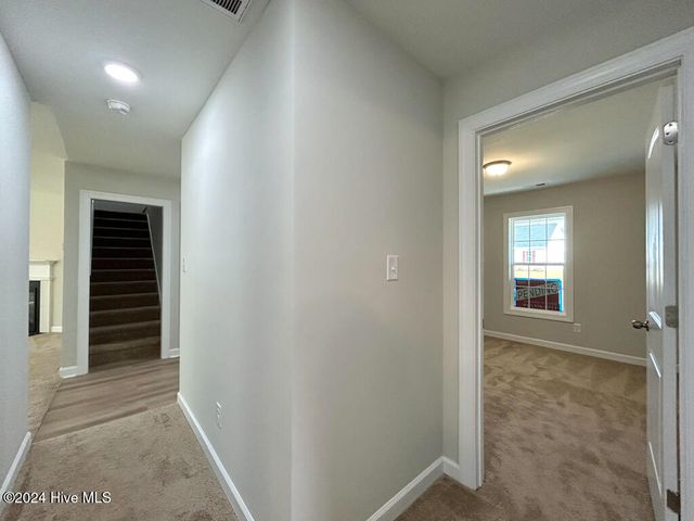 835 Hidden Bridge Drive, Jacksonville, NC 28546