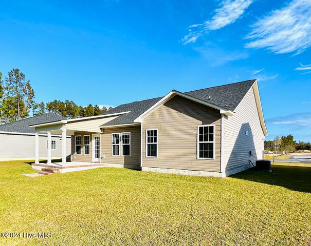 835 Hidden Bridge Drive, Jacksonville, NC 28546