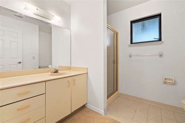 640 N Centre Court SW 101, Vero Beach, FL 32962