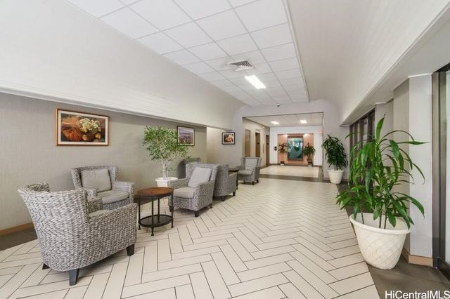 747 Amana Street 1601, Honolulu, HI 96814