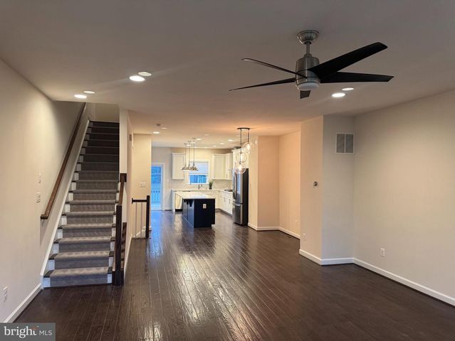 3165 VIRGINIA BLUEBELL CT, Fairfax, VA 22031