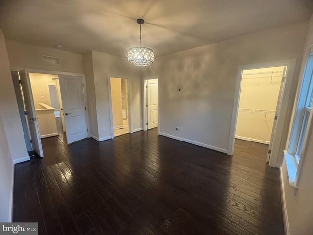 3165 VIRGINIA BLUEBELL CT, Fairfax, VA 22031
