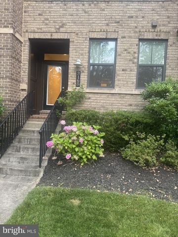3165 VIRGINIA BLUEBELL CT, Fairfax, VA 22031