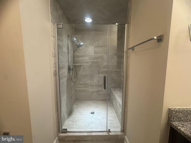 3165 VIRGINIA BLUEBELL CT, Fairfax, VA 22031