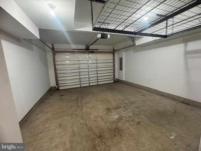3165 VIRGINIA BLUEBELL CT, Fairfax, VA 22031
