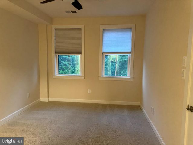 3165 VIRGINIA BLUEBELL CT, Fairfax, VA 22031