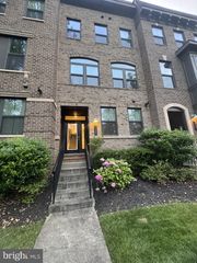 3165 VIRGINIA BLUEBELL CT, Fairfax, VA 22031